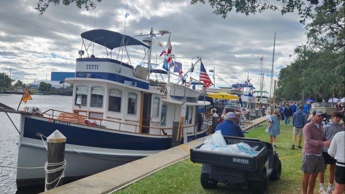 Madisonville Wooden Boat Festival